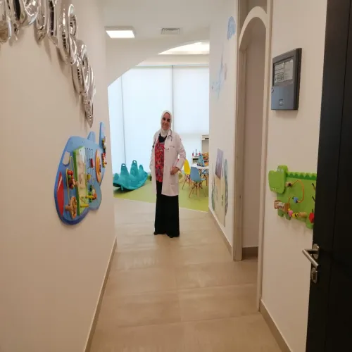 د. حميدة شاهين اخصائي في أطفال وحديثي الولادة،طب أطفال