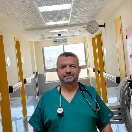 د. احمد الكردي اخصائي في طب عام
