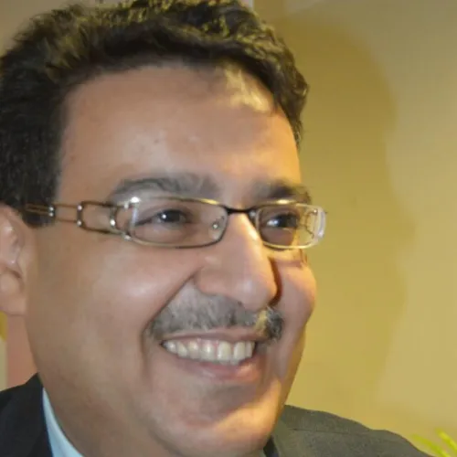 الدكتور محمد يوسف القيام اخصائي في الجلدية والتناسلية