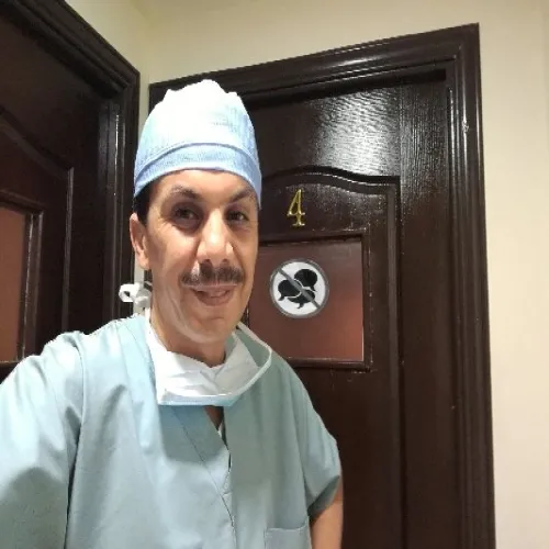 د. طلال خلف ابراهيم الهروط اخصائي في طب عيون
