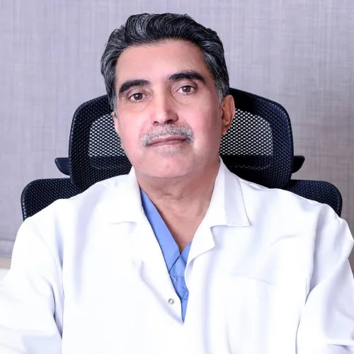 د. محمد العبادي اخصائي في جراحة عامة