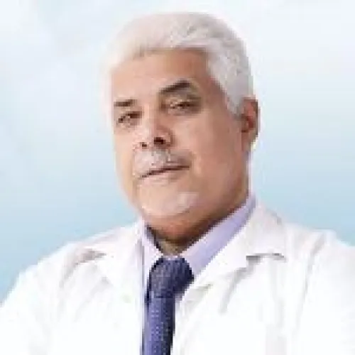 الدكتور صالح محمد سالم اخصائي في جراحة عامة