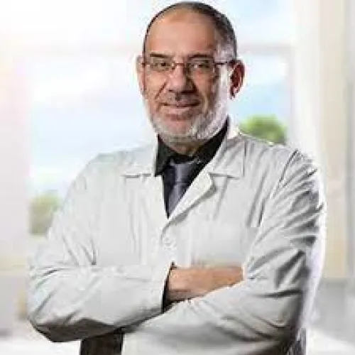 الدكتور هشام فوزي اخصائي في الأنف والاذن والحنجرة