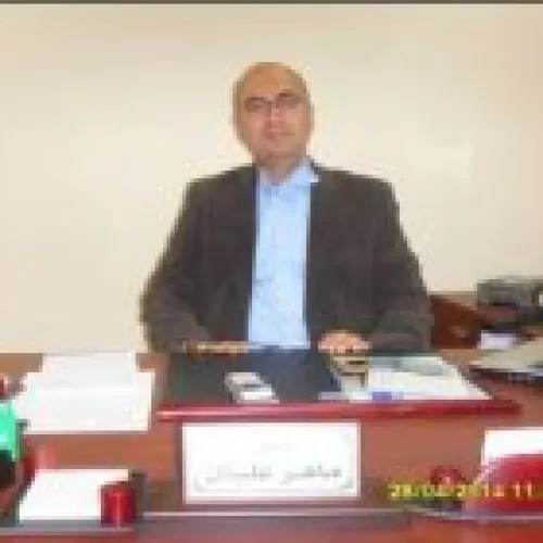 الدكتور محمود الكرمي اخصائي في دماغ واعصاب