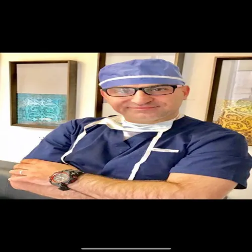 د. محمد المعايطة اخصائي في طب اسنان