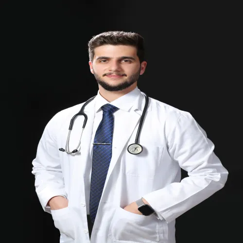 د. انس عوني المارديني اخصائي في طب عام