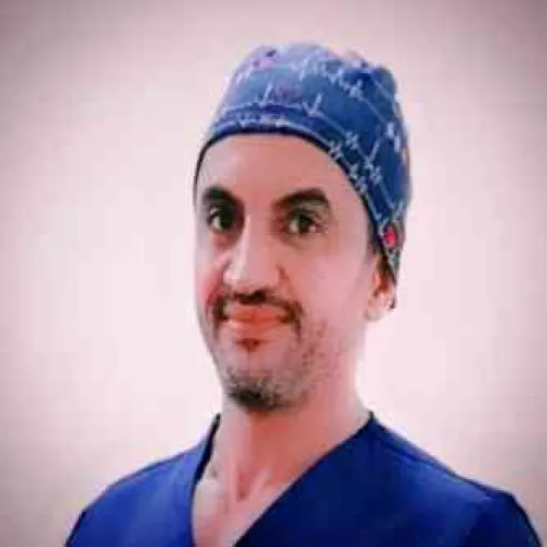 د. ياسر الدباسي اخصائي في جراحة عامة