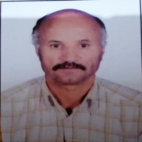 د. صالح عبدالرب عبدالرحيم العنسي اخصائي في باطنية