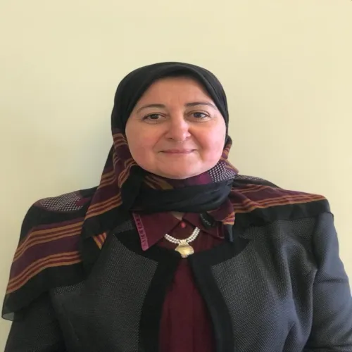 الدكتورة عزه الياس عبد السلام اسماعيل اخصائي في نسائية وتوليد