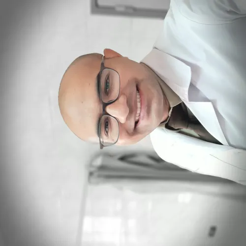 د. احمد علاء الدين اخصائي في معالج نفسي