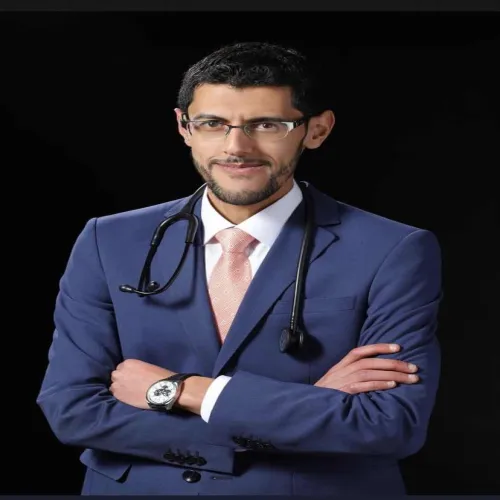 د. الياس علي الزيتون اخصائي في طب عام