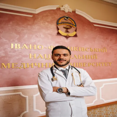 د. مهند مرزوق افريتخ اخصائي في طب عام