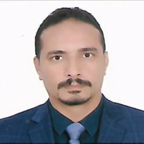 الأستاذ محمد فريد اخصائي في جراحة عامة