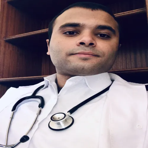 د. محمد عبدالله سليمان اخصائي في طب عام