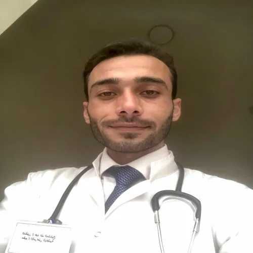 د. عبدالله نبيل المشايخ اخصائي في طب عام