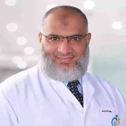 د. هاني السعيد الدكر اخصائي في جراحة العظام والمفاصل