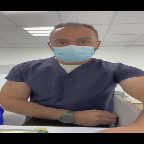 د. رعد عامر الصمادي اخصائي في طب عام