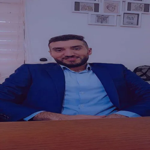 د. محمد الخريسات اخصائي في طب عام