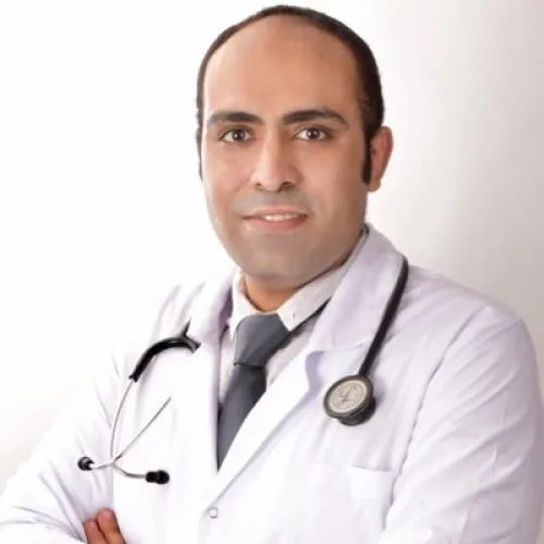 د. محمد بشندى اخصائي في الجهاز الهضمي والكبد