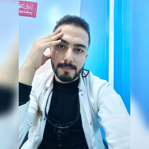 د. منير جمعة اخصائي في طب اسنان