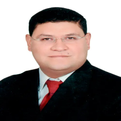 د. محمد احمد عطية اخصائي في القلب والاوعية الدموية