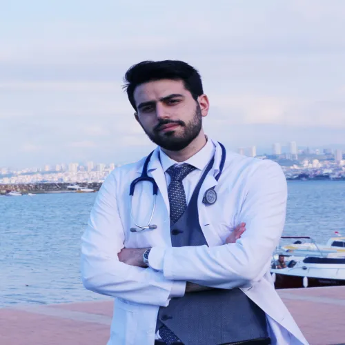 د. محمد ابو عيشة اخصائي في طب الاسرة
