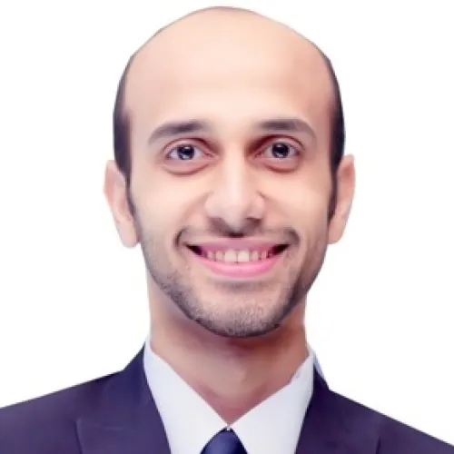 د. محمود اسامة فتحي طه اخصائي في طب عام