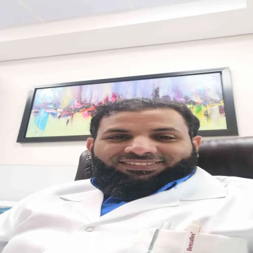 د. بسام سالم الناصر اخصائي في طب عام