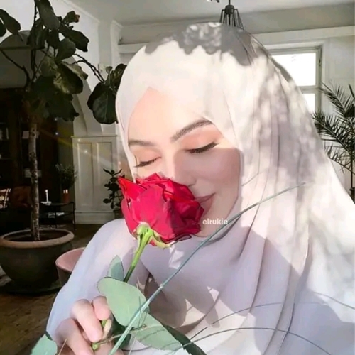 Ikram  Ikram