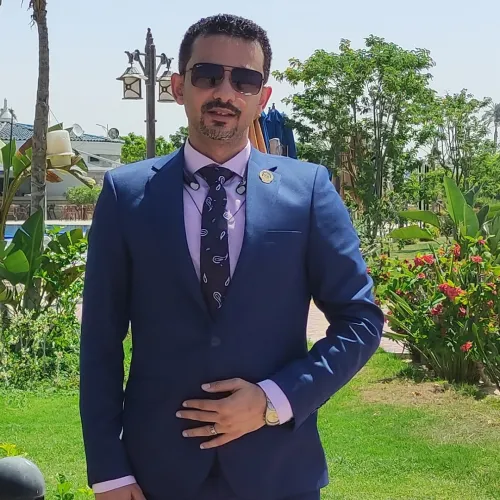 الدكتور احمد شحاته المصرى المصرى اخصائي في طب الاسرة