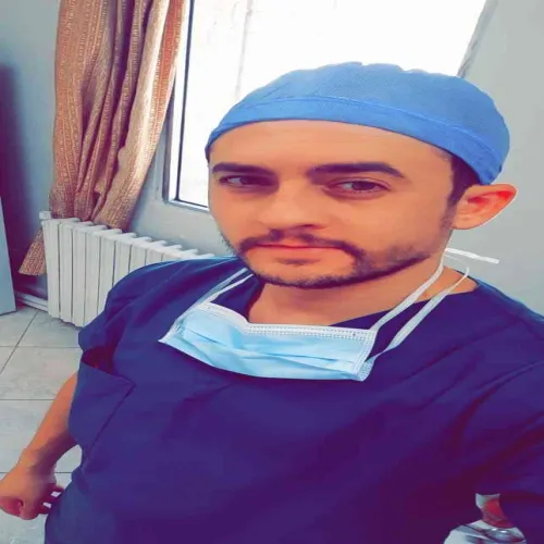 د. يزيد محمد ابوعوض اخصائي في طب عام