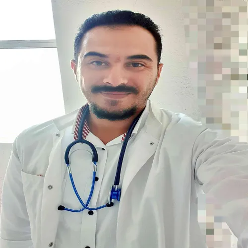 د. محمد احمد العمري اخصائي في طب عام