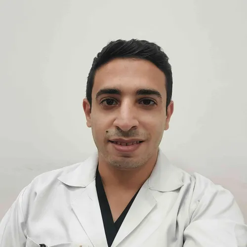 د. اسلام محمد حميده اخصائي في طب أطفال