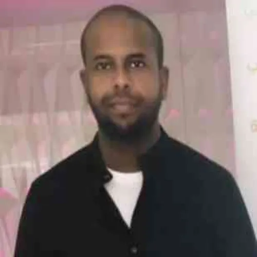 د. مازن حافظ عبدالرحمن اخصائي في طب عام