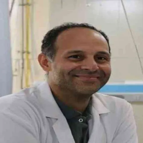 الدكتور محمد محمد عبده اخصائي في أطفال وحديثي الولادة
