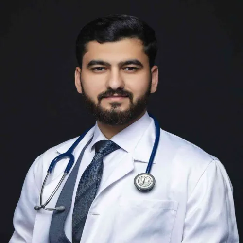 د. خالد الزعبي اخصائي في طب عام