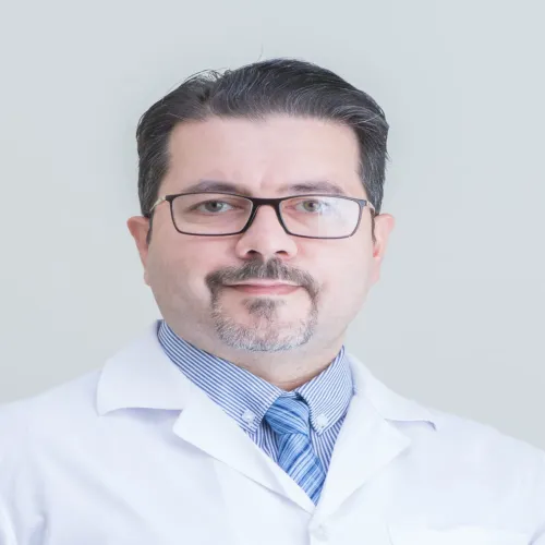 الدكتور رامي محمد سعيد لطفي اخصائي في طب اسنان