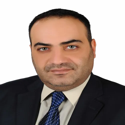 الدكتور بسام نايف محمد اخصائي في طب عيون