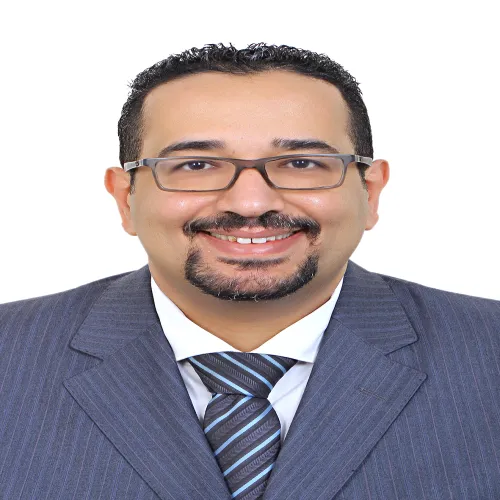 الدكتور عمرو حسن مصطفى اخصائي في الغدد الصماء