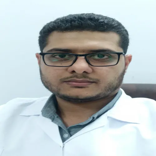 د. احمد محمد ابراهيم اخصائي في جراحة العظام والمفاصل