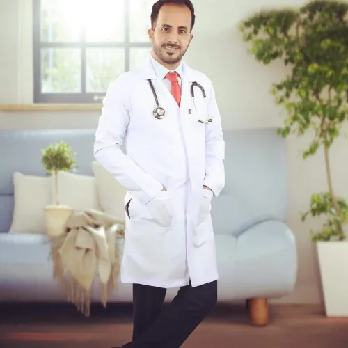 د. مصطفى محمد الدعجه اخصائي في طب عام