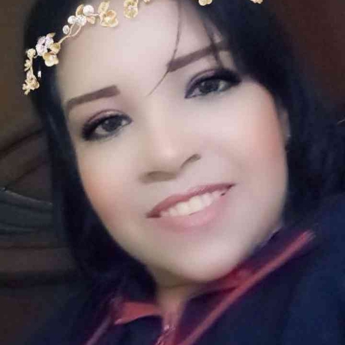 هناء جمال عبد العزيز  سيدة