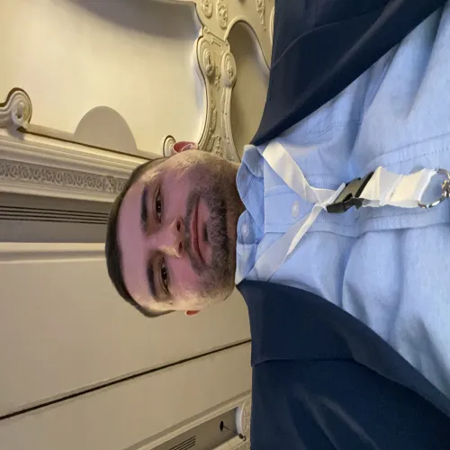 د. تيمور احمد الهواري اخصائي في طب عام