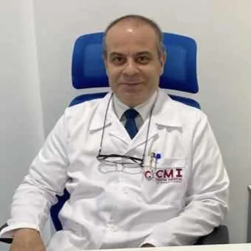 الدكتور محمد مزرعاني اخصائي في طب أطفال