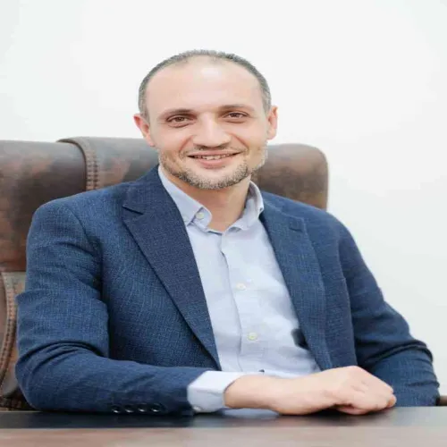 د. حسن خليل اخصائي في جراحة الأوعية الدموية