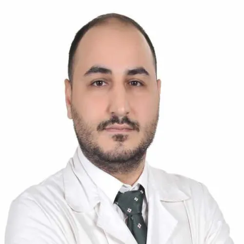 د. عبدالكريم العلي اخصائي في طب عيون
