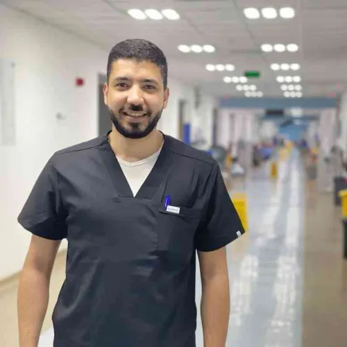د. مؤمن تركي بني اسماعيل اخصائي في طب عام