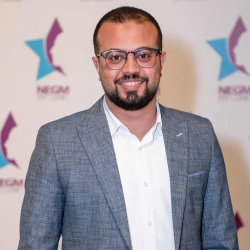 د. رافت فوزي عبد الحفيظ بيومي اخصائي في الأنف والاذن والحنجرة