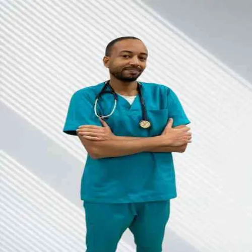 د. ثامر فتح الرحمن النور محمد اخصائي في طب عام
