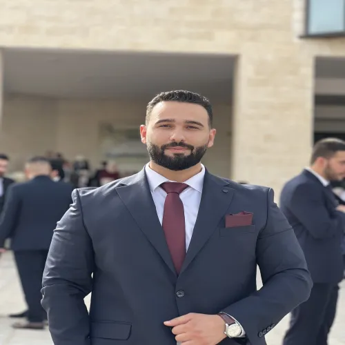 د. عبدالله الرمضان اخصائي في طب عام